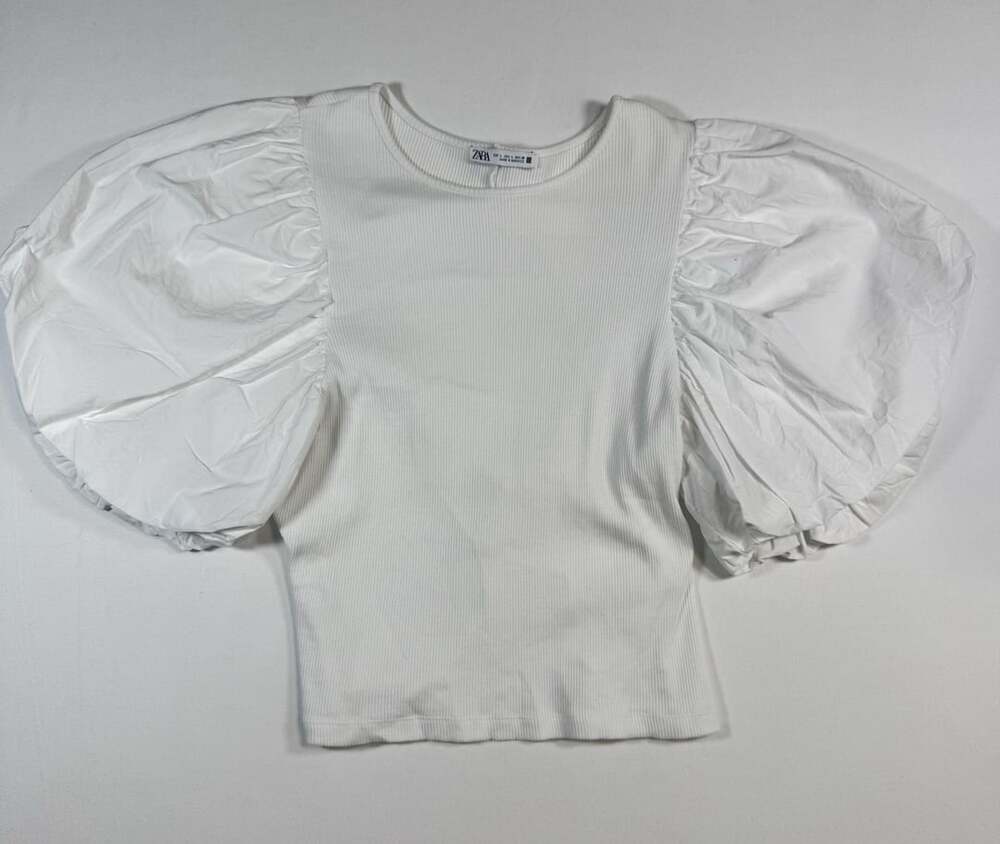 Zara White Ribbed Knit Top with Oversized Poplin Balloon Sleeves and Open Back